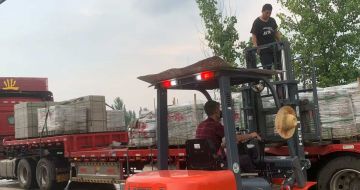 鞍山 黄金麻冰裂纹，地铺石装车