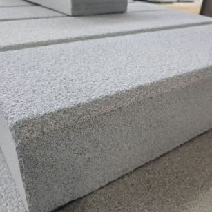 鞍山 芝麻灰荔枝面路沿石