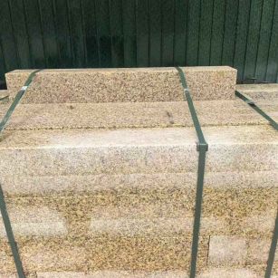 鞍山 黄金麻花岗岩石材机切面栏杆料半成品