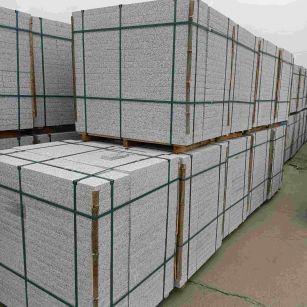 鞍山 白麻花岗岩石材荔枝面地铺石（300*600*50）