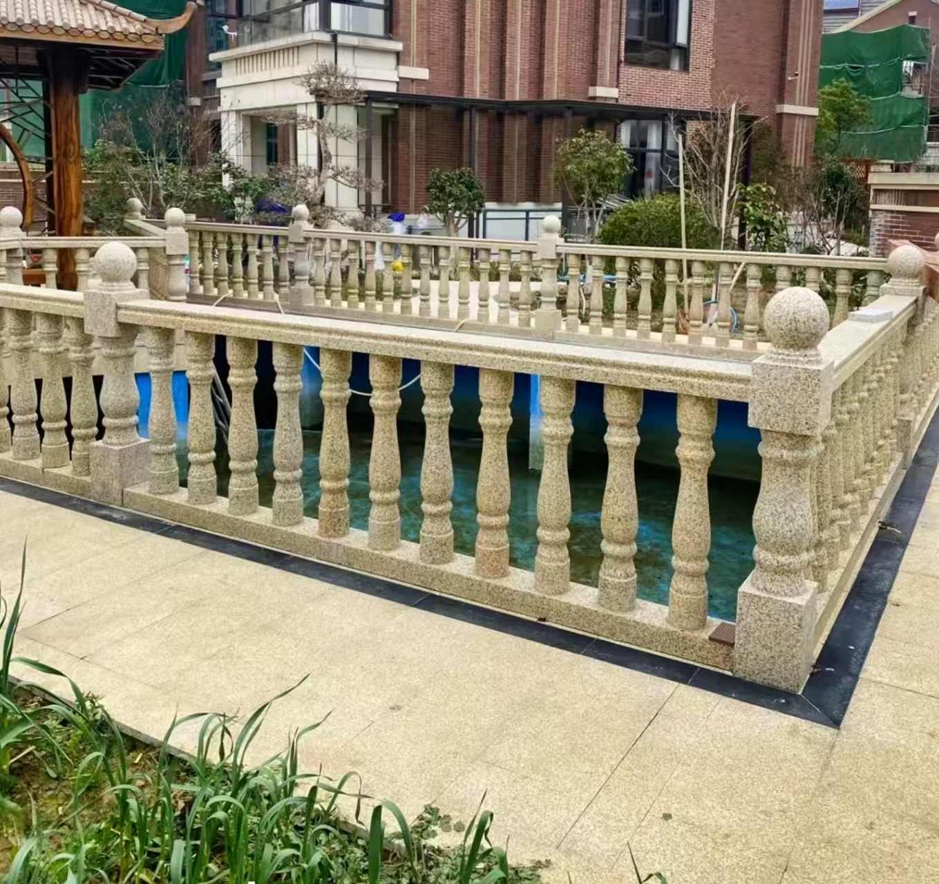 鞍山黄金麻花岗岩石材栏杆，扶手，将军柱，花瓶柱