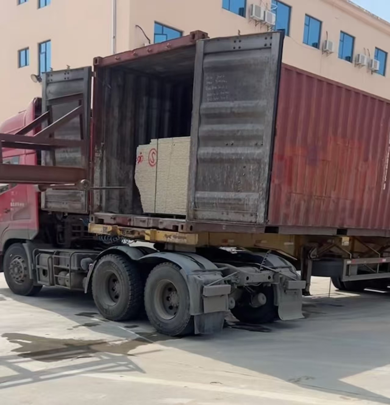 鞍山 黄金麻荔枝面毛板