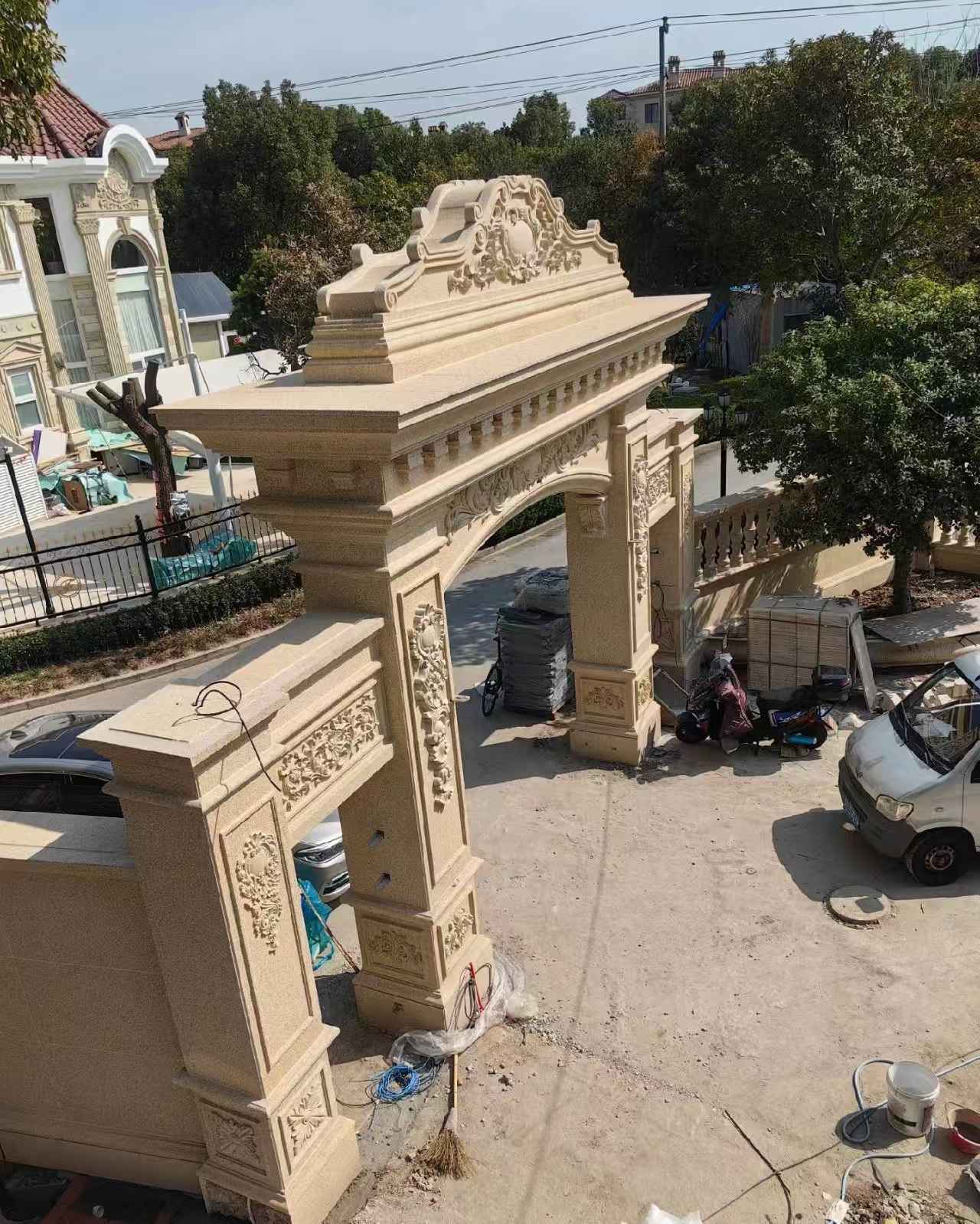 鞍山 黄金麻荔枝面花岗岩别墅门楼